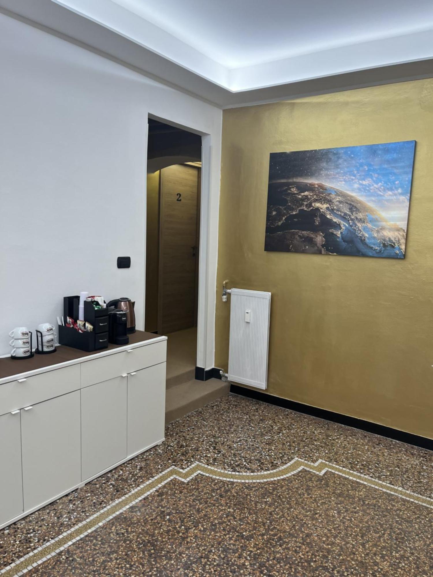 Genova Gold Rooms Bagian luar foto